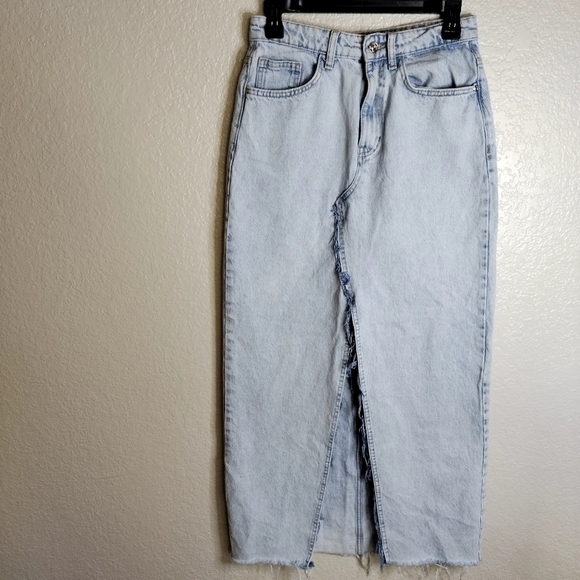 ZARA midi Denim Split Front Skirt Sz S - Picture 1 of 8